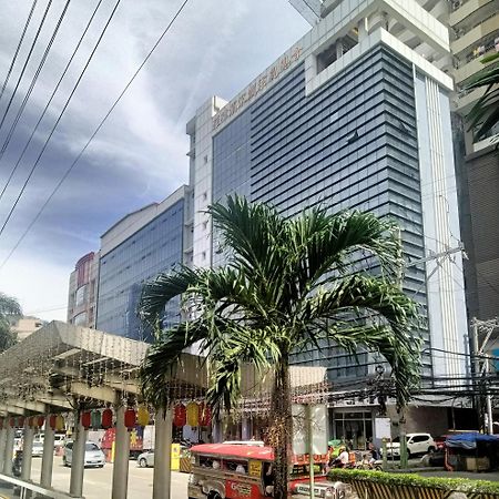 Pristine 1 Manila Exterior photo