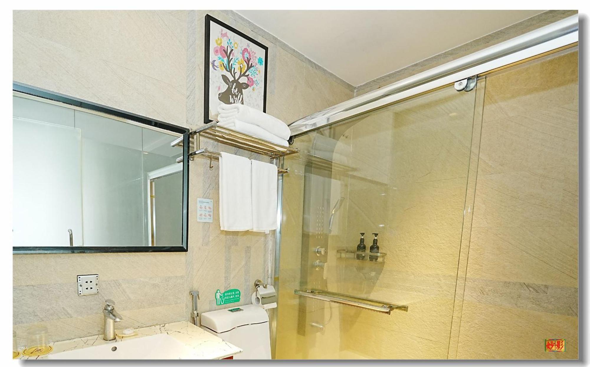Pristine 1 Manila Exterior photo